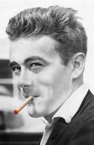 James Dean s elektronickou cigaretou. Jak se vám líbí? Repro: Slovosled.com